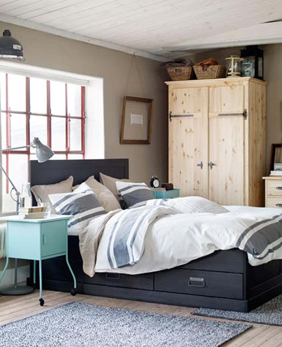 Chambre rustique aux couleurs sobres et naturelles