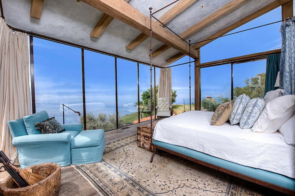 Superbe chambre dans la maison de luxe dans l'esprit toscane