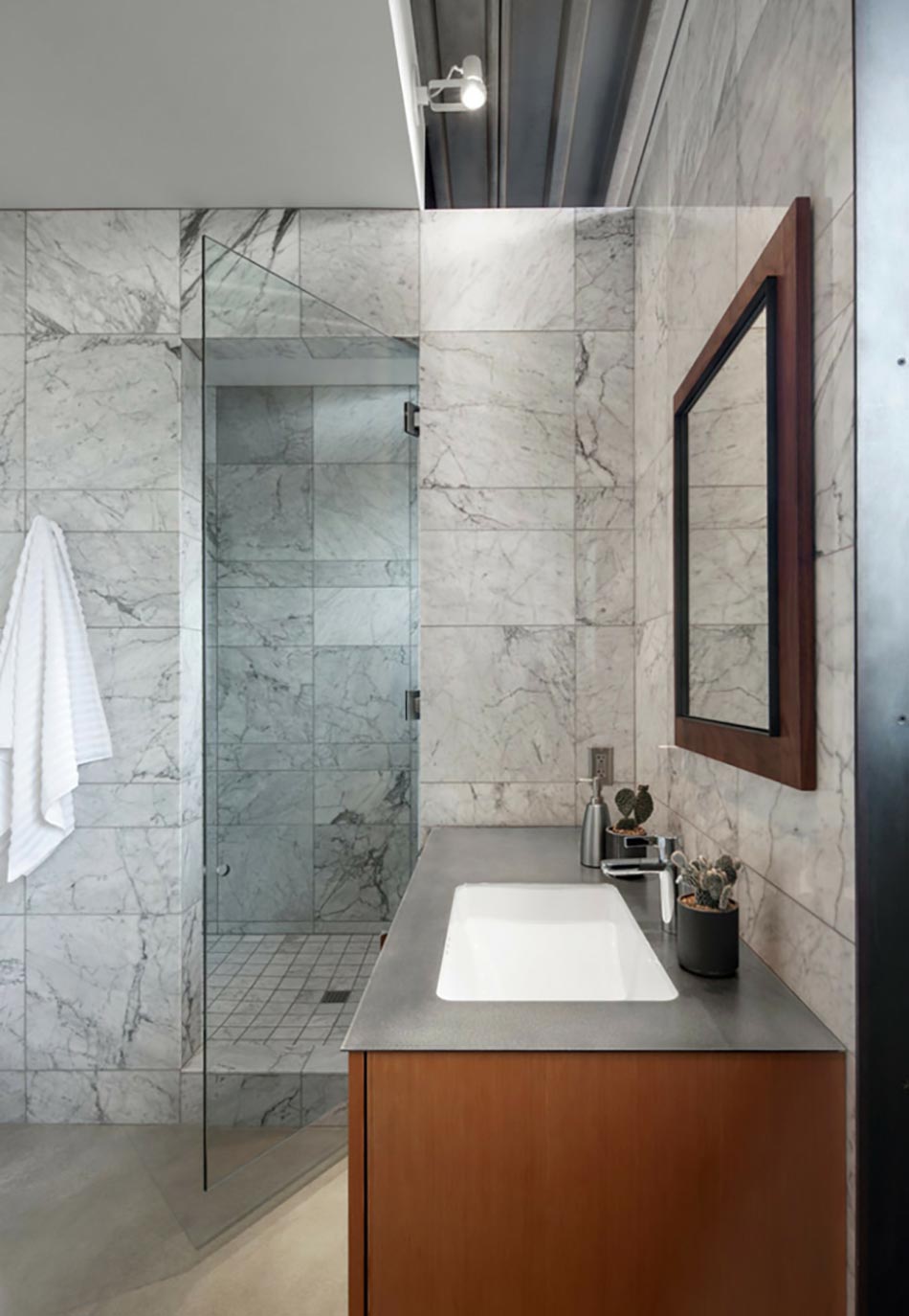 salle de bain en marbre