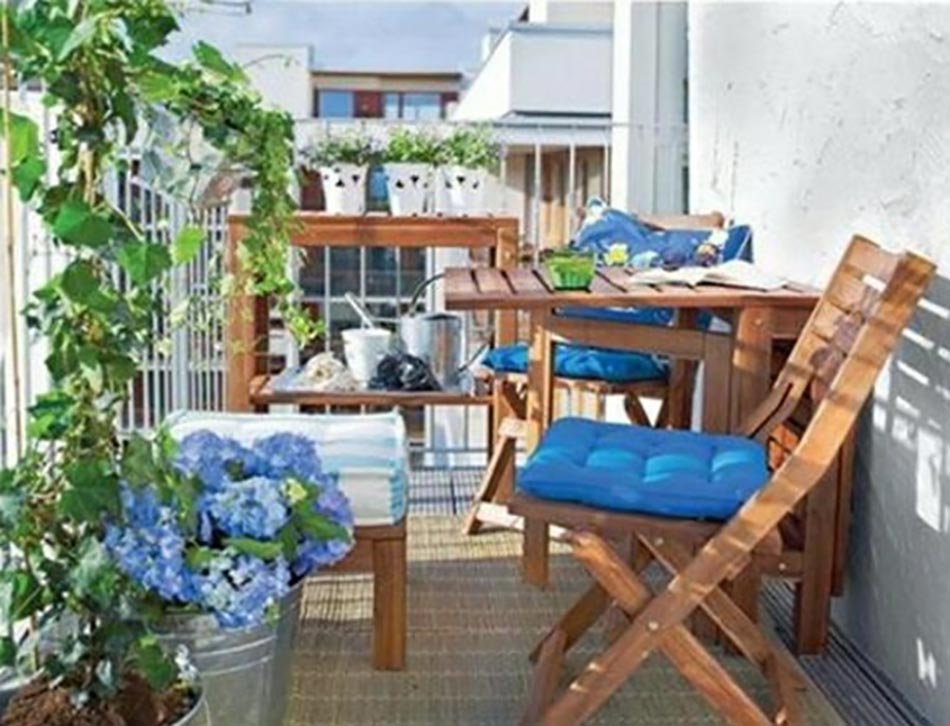 balcon et petit jardin citadin
