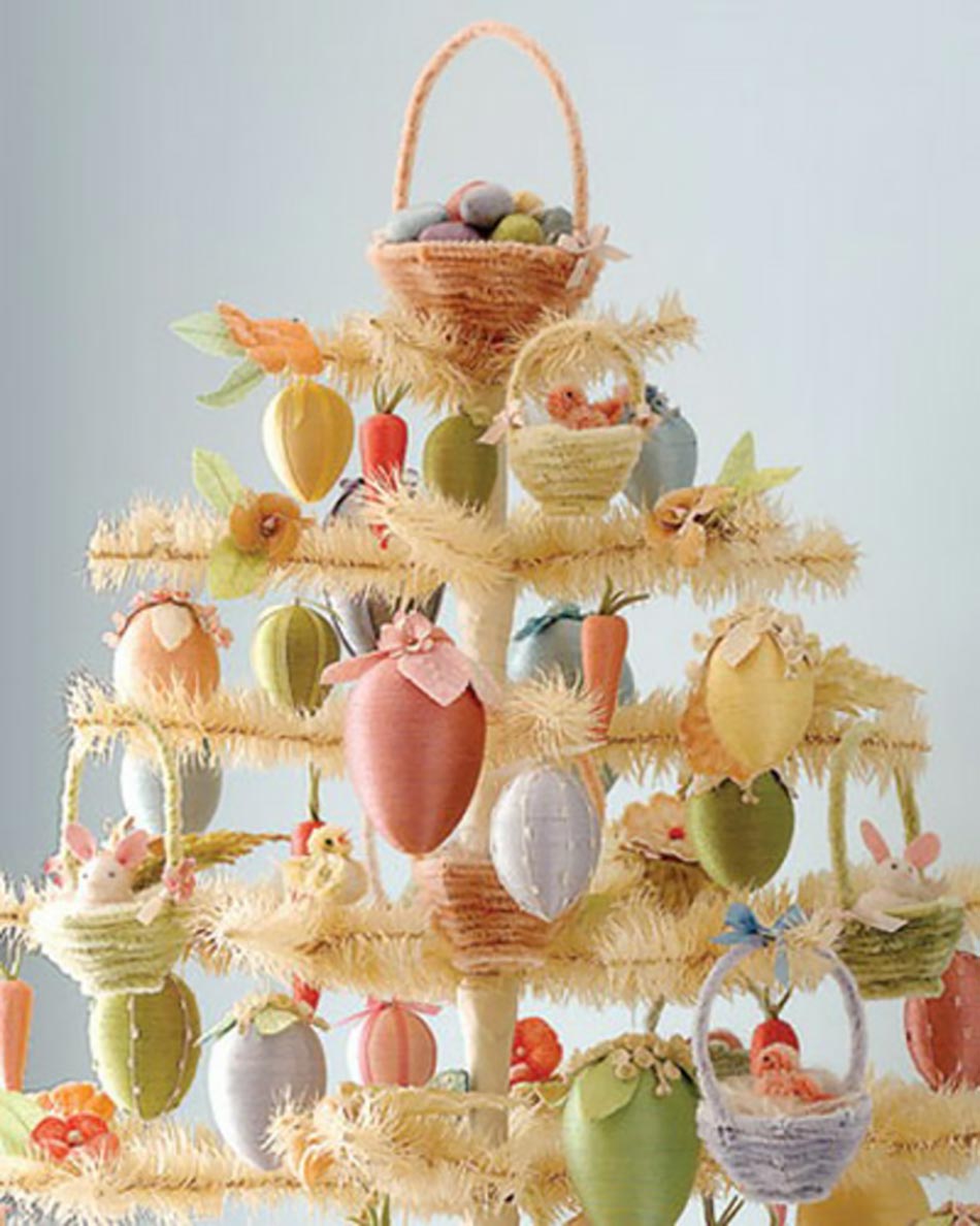 arbre aux œufs multicolores pour Pâques