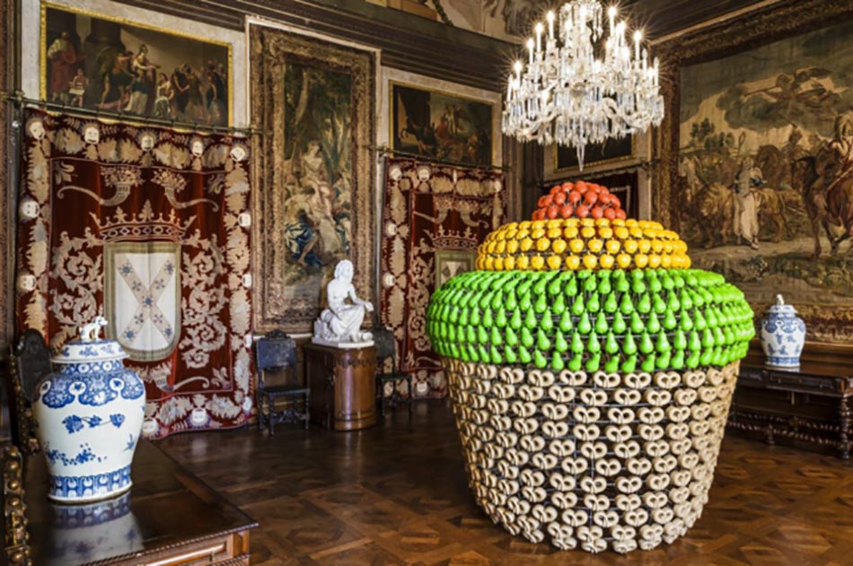 petit gâteau œuvre par joana vasconcelos