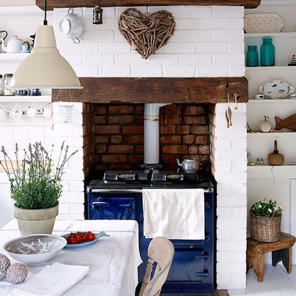 Aménagement cuisine déco aux étagères