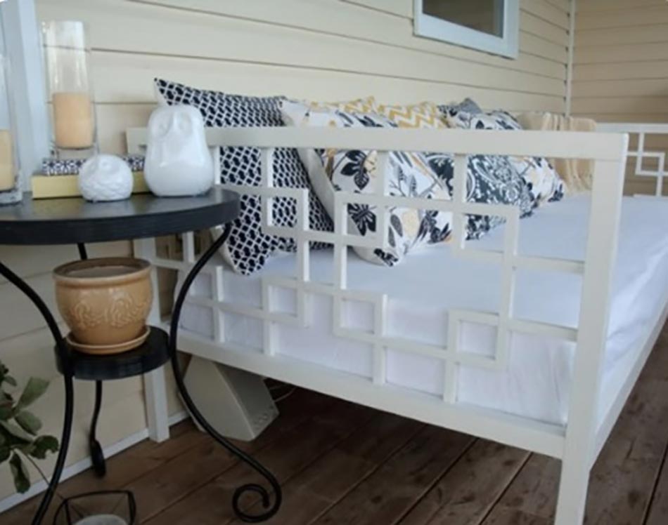 Lit-banquette en blanc
