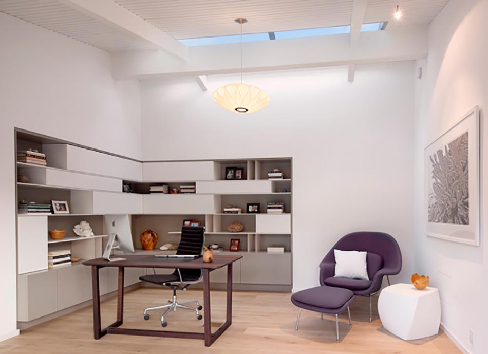 Office spacieux et bien agencé chez soi