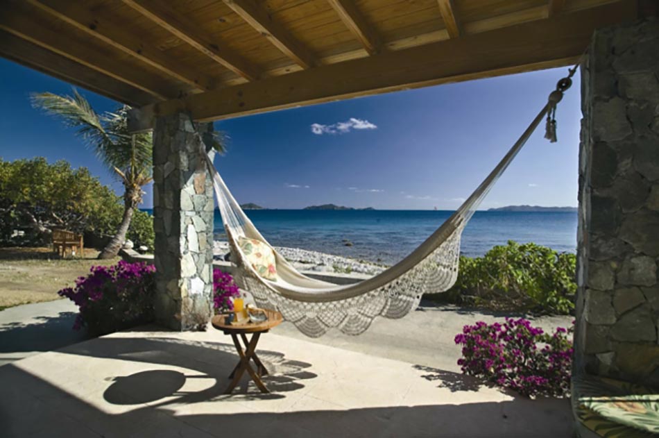 le hamac sur la terrasse