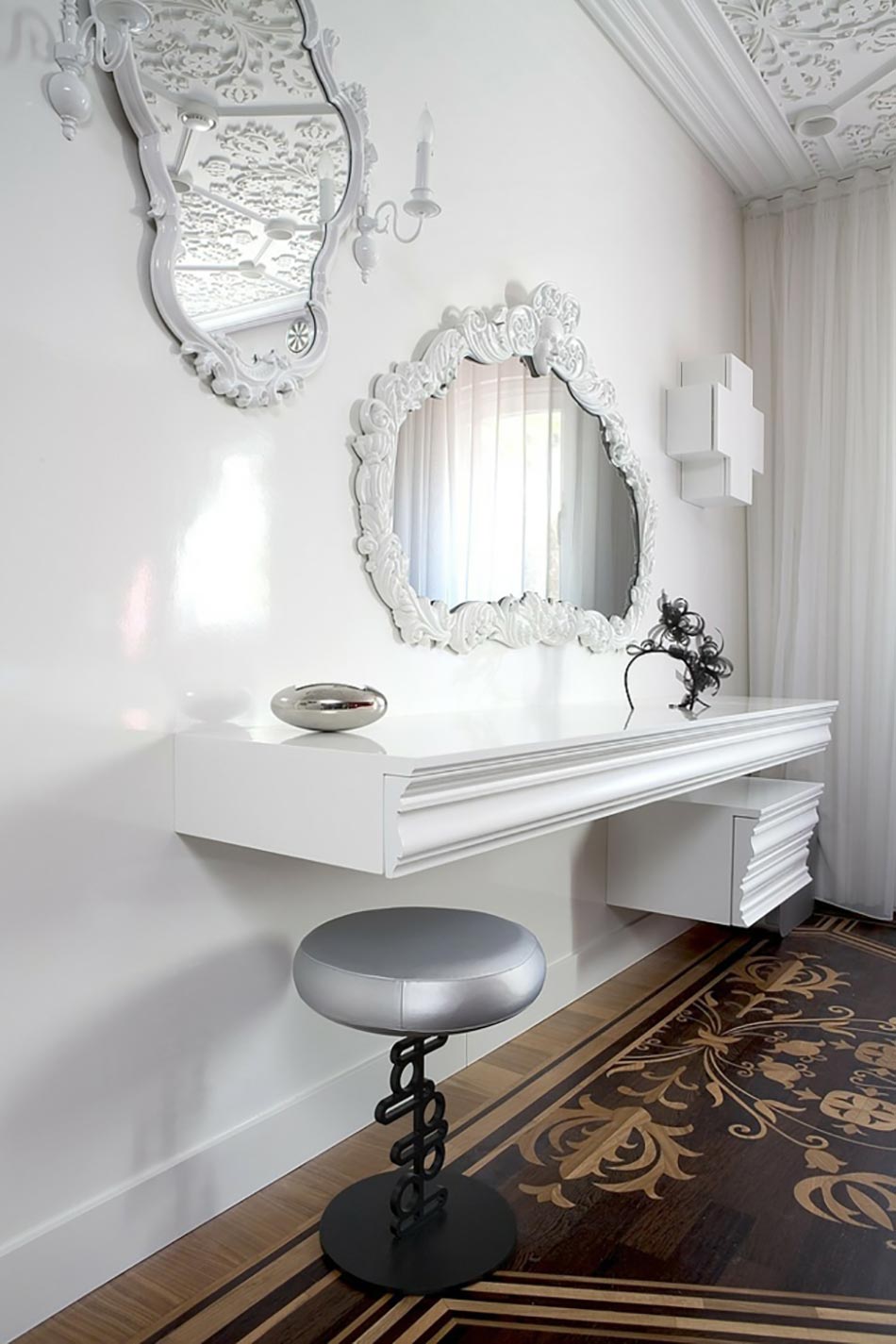 table de toilette maison de luxe marcel wanders