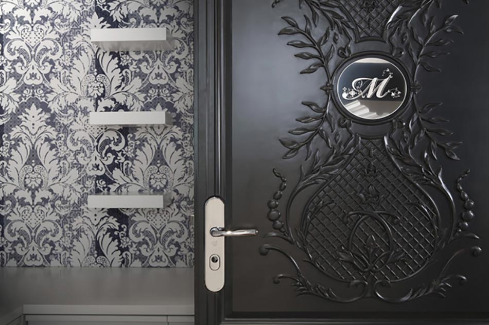 porte intérieure maison de luxe