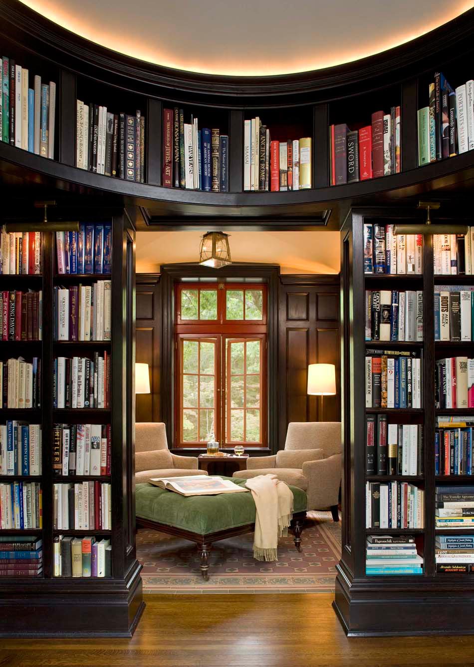 bibliothèque élégante luxe salon de lecture déco