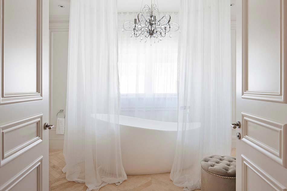 salle de bain luxe déco minimaliste glamour