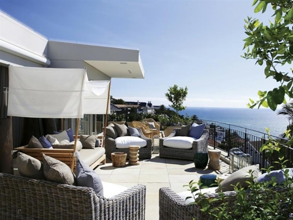 vue extérieur sur la mer