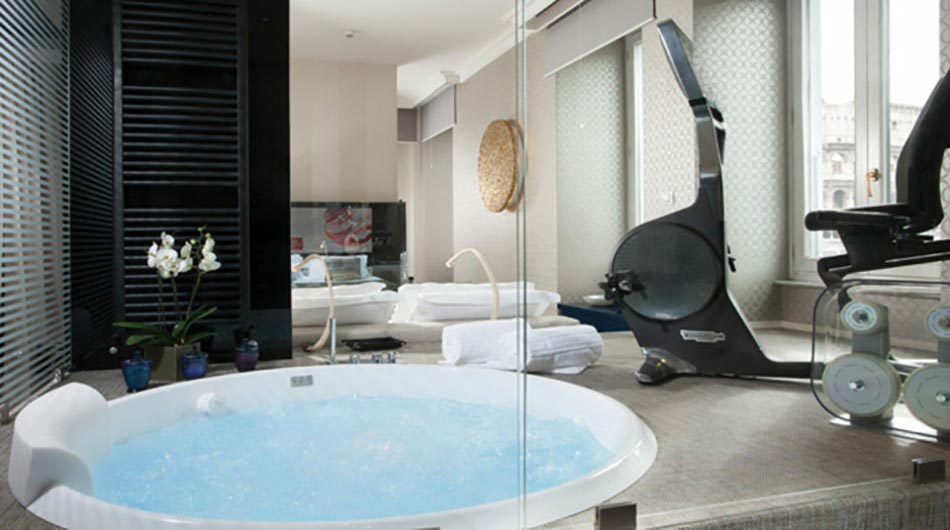 salle de bain jacuzzi palace manfredi rome