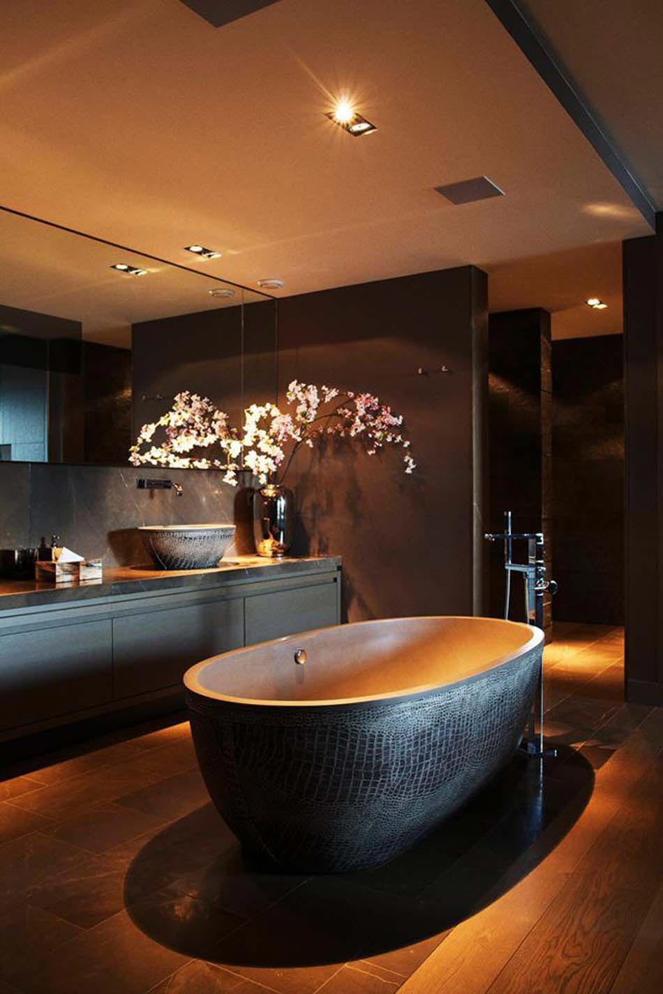 sombre et élégante salle de bain inspiration asiatique