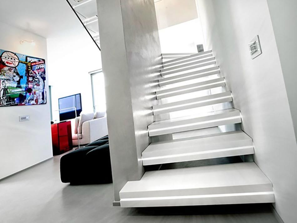 escalier design blanc luxe intérieur déco