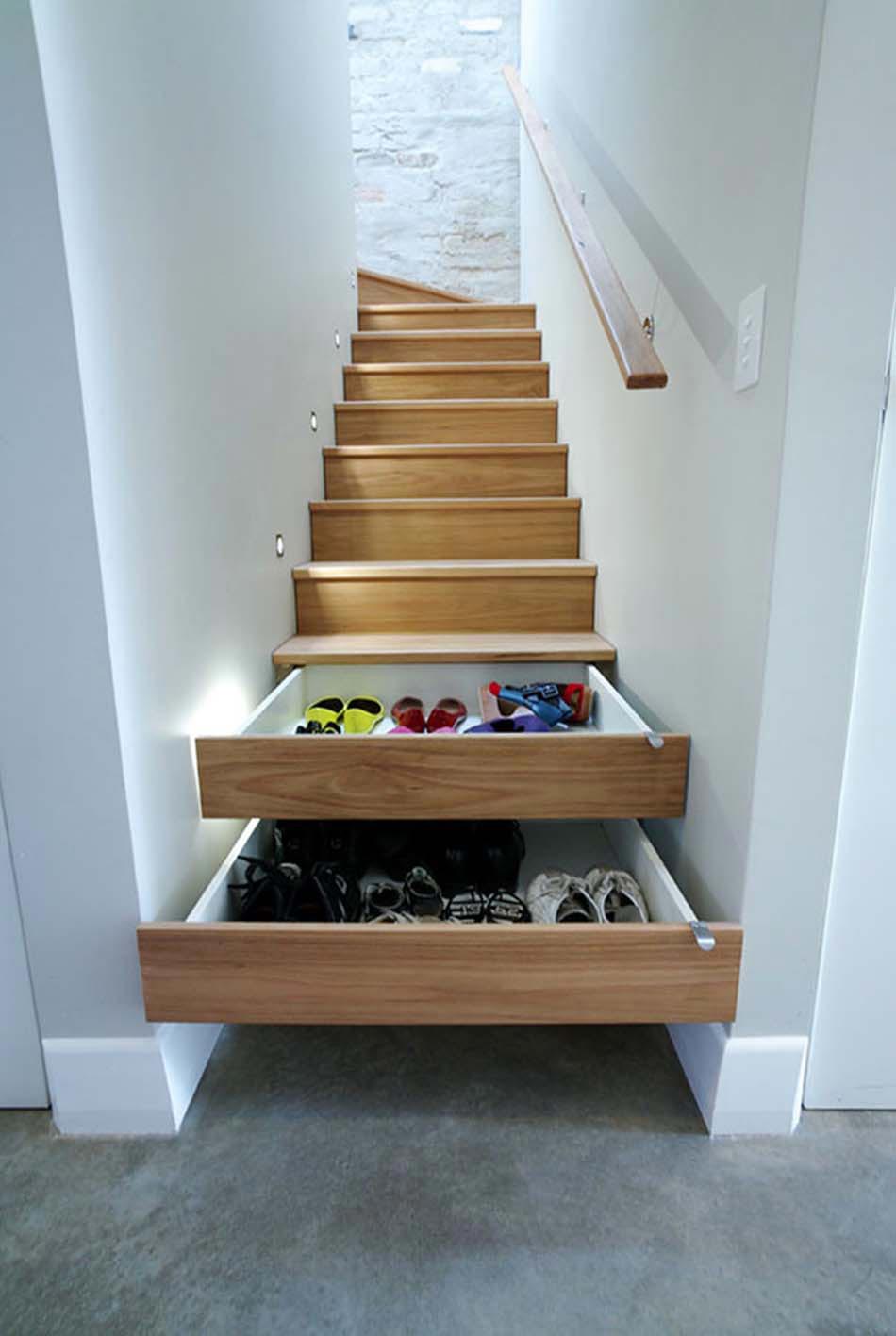 Lorsque les marches de l’escalier d’intérieur se transforment en pratiques tiroirs chaussures pratiques rangements intérieur maison