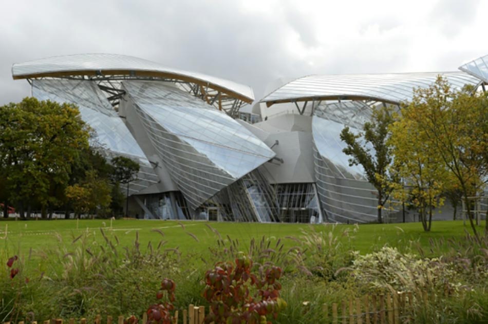 Bâtiment architecture contemporaine Louis Vuitton