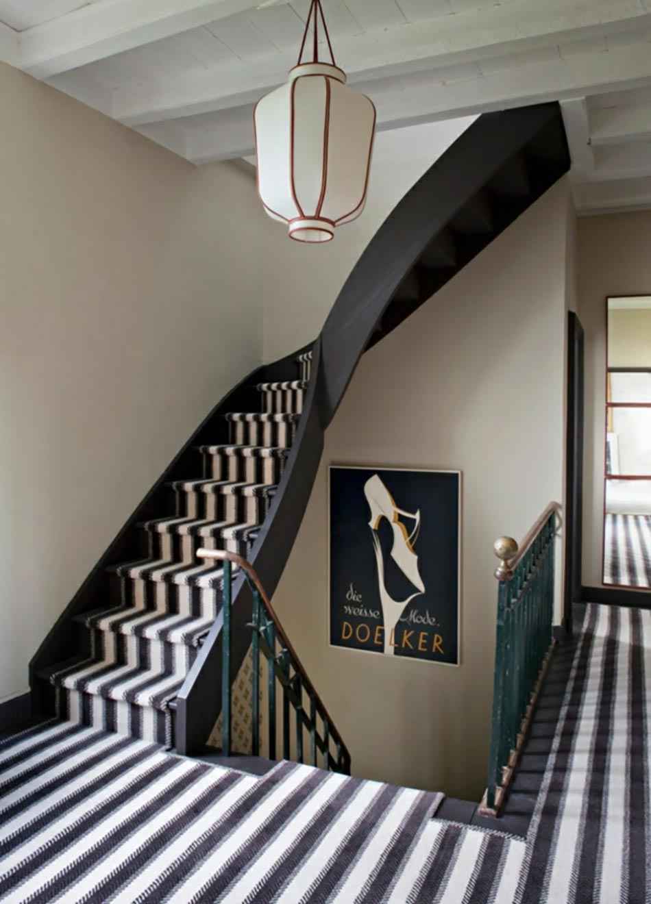 tapis rayures escalier chic
