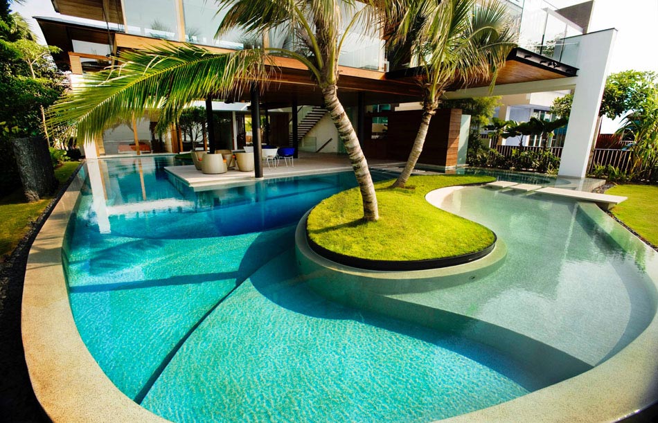 belle piscine originale ronde design luxe