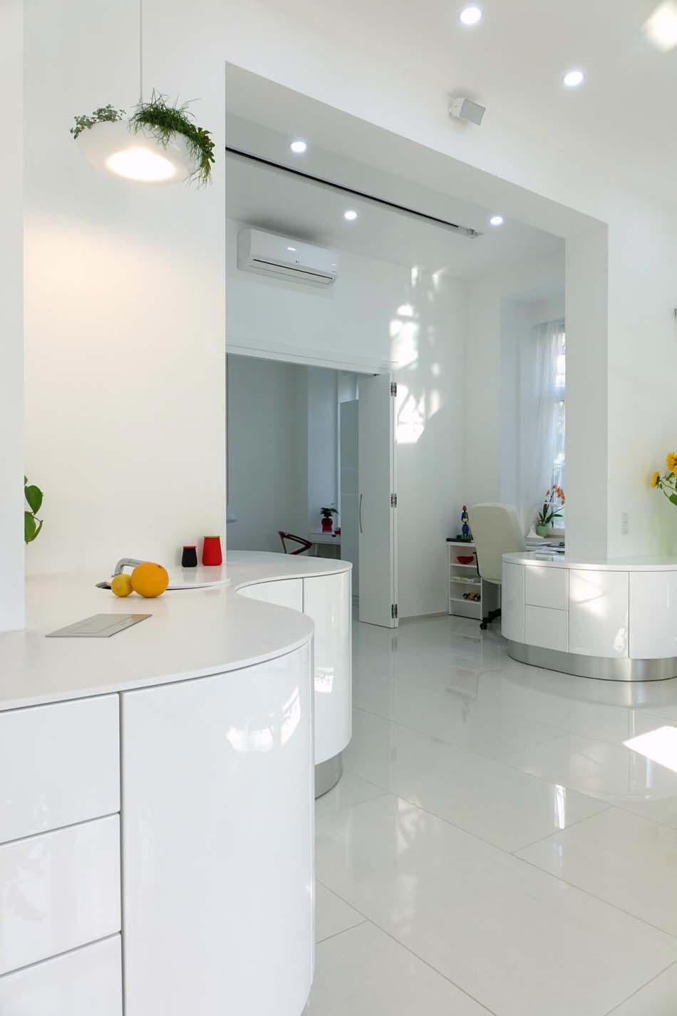 intérieur bel appartement moderne blanc