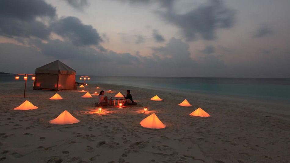diner en amoureux plage exotique