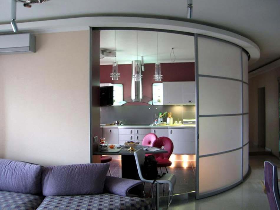 en demi cercle panneaux coulissant petit appartement de ville
