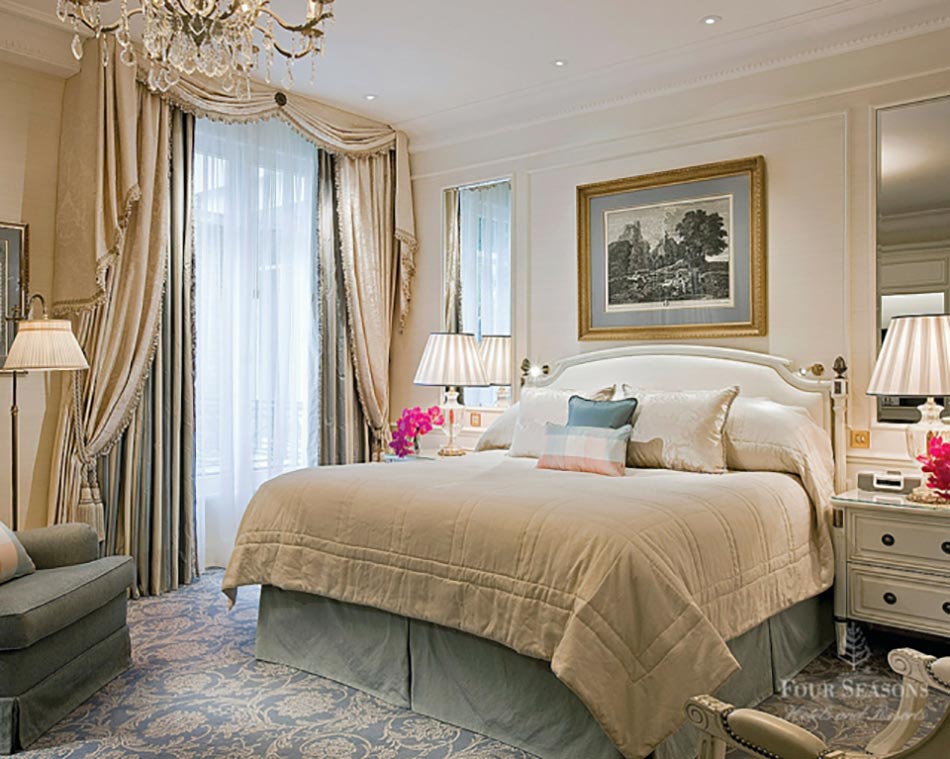 Suite royale des Four seasons à Paris