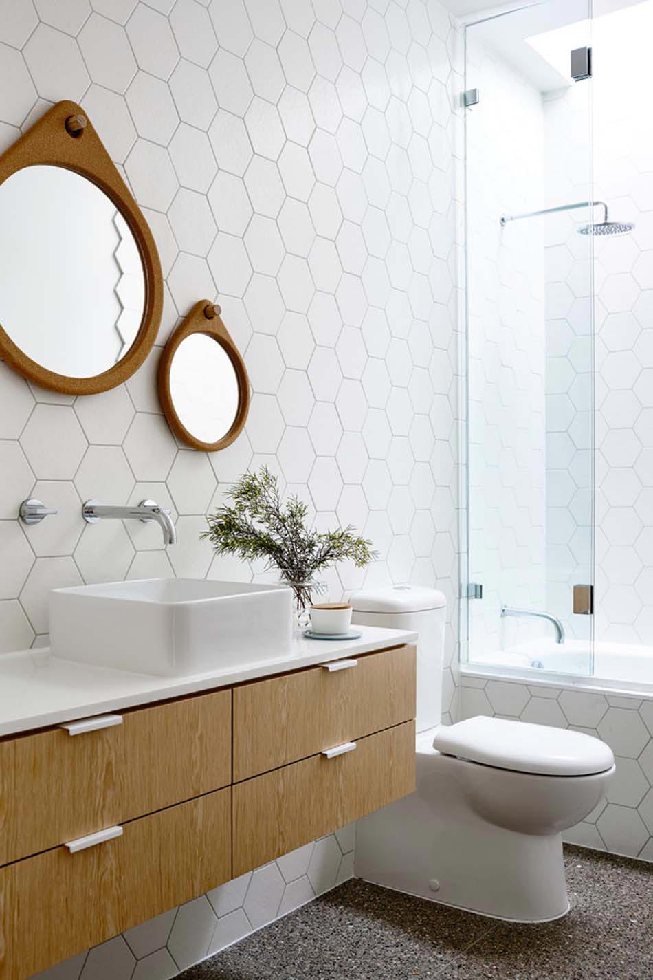 carrelage forme géométrique salle de bains moderne