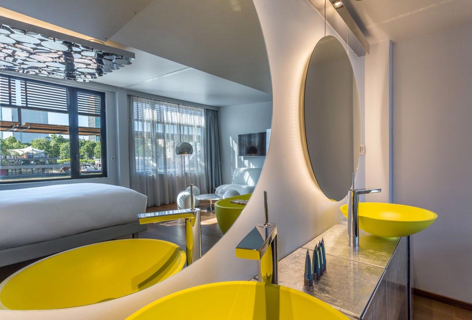 design moderne salle de bains hôtel off paris