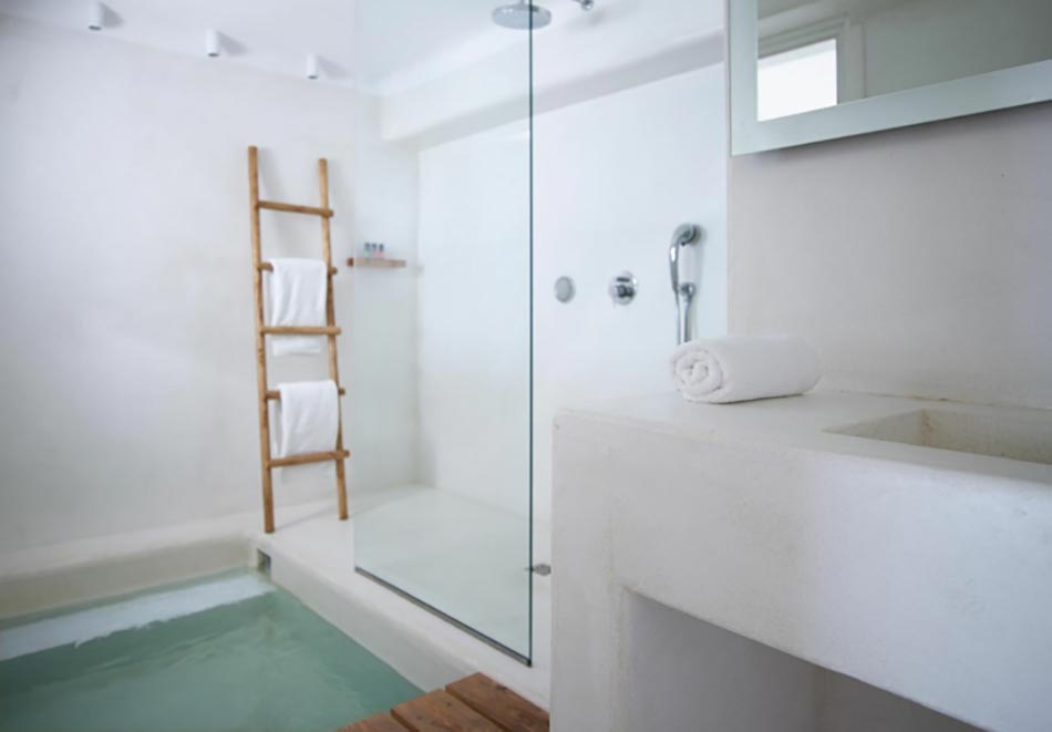 bain profond salle de bains spa hôtel de luxe