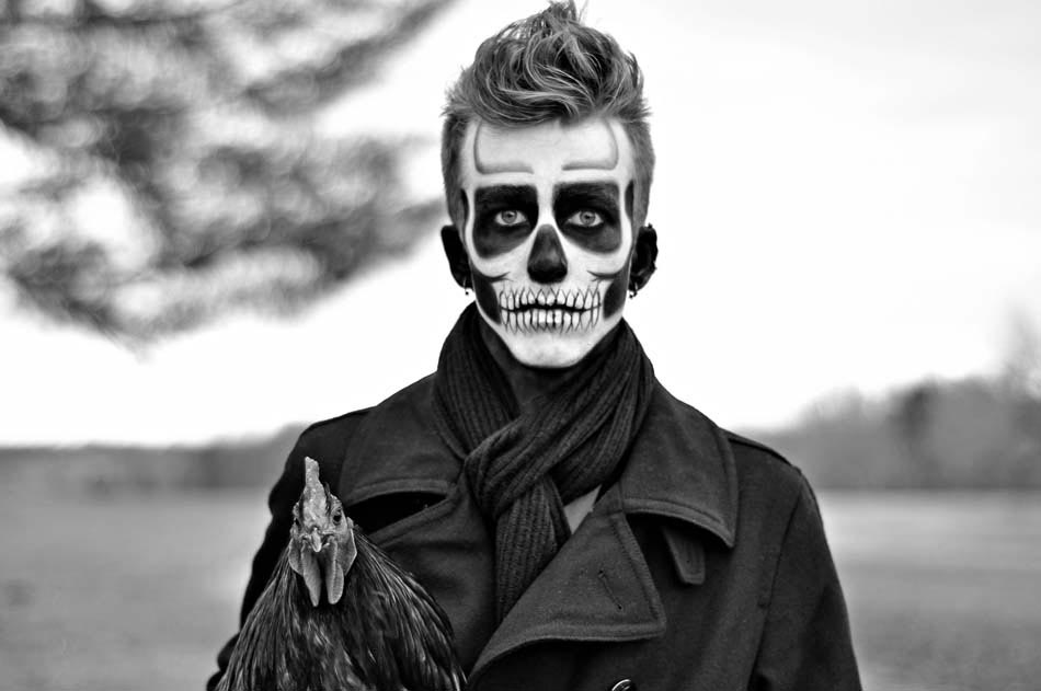 squelette maquillage noir et blanc homme halloween