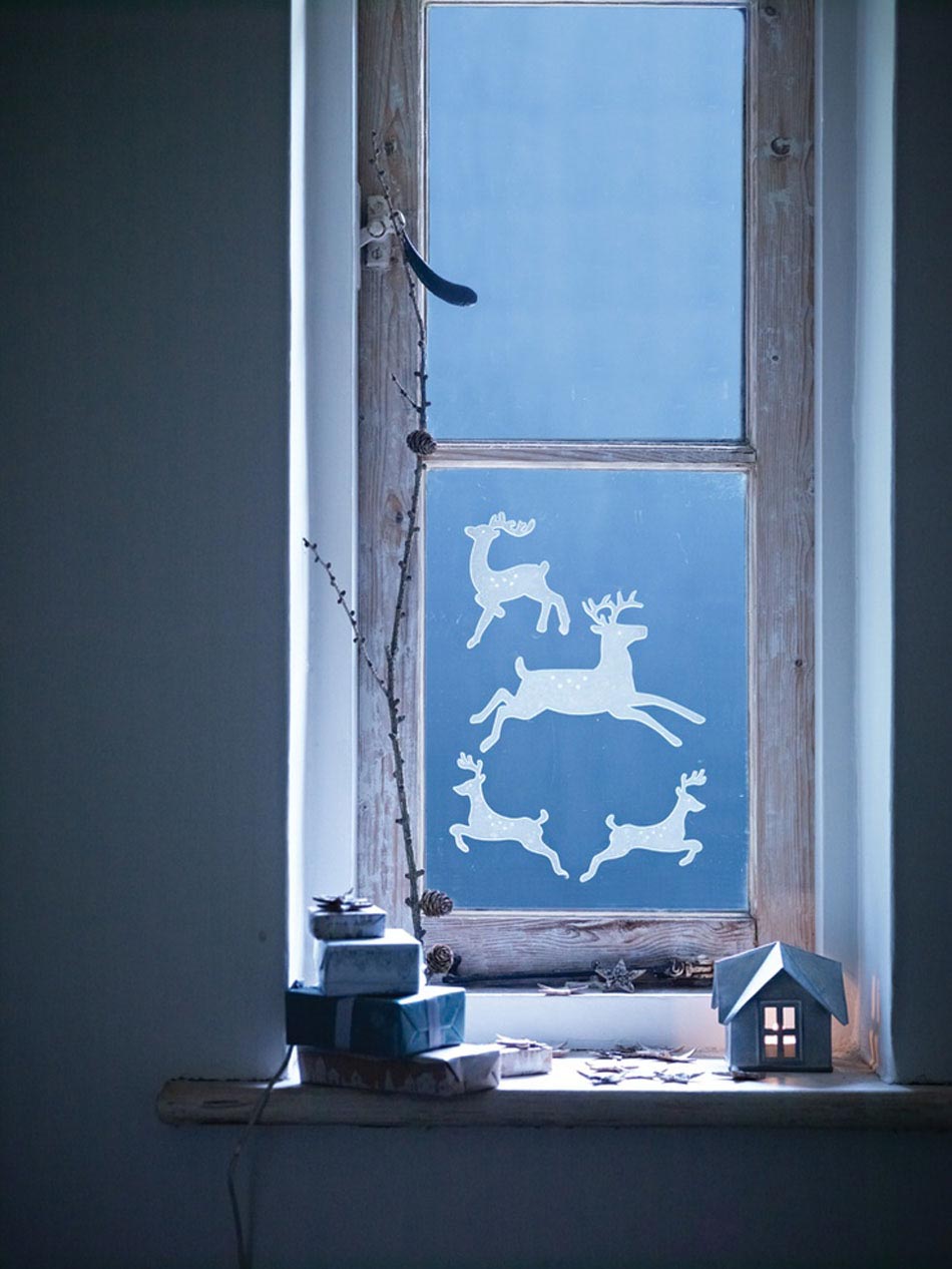 Noël magique décorer les fenêtres de la maison