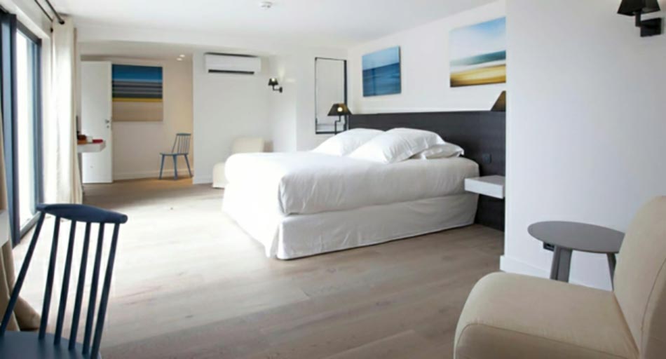 intérieur épuré luxe suite hotel