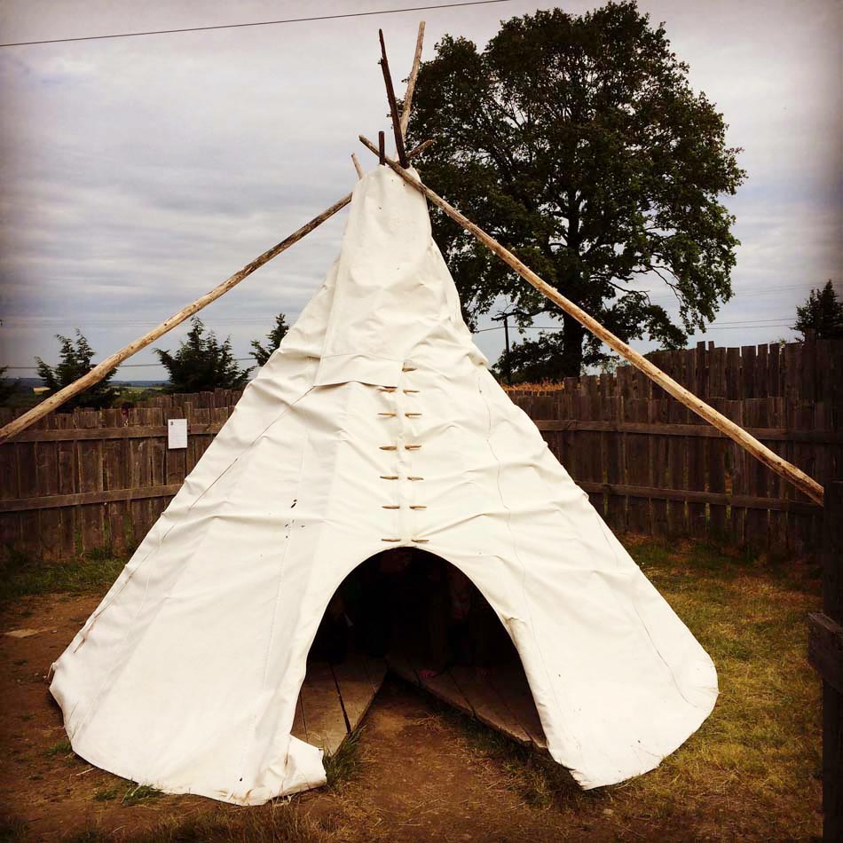 nuit vacances week-end tipi indien
