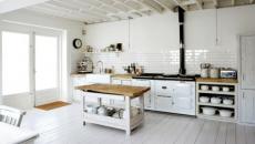 Grande cuisine design rétro et tout en blanc Grande cuisine design rétro et tout en blanc