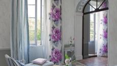 Rideau déco à fleurs qui illumine la pièce Rideau déco à fleurs qui illumine la pièce