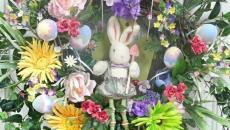 couronne toute en fleurs pour pâques