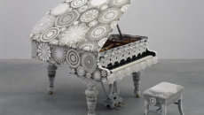 piano dantelles par joana vasconcelos œuvre d'art contemporain