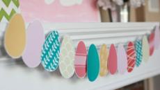 déco maison Pâques à l'aide de guirlande d'œufs en papier