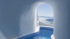 Piscine intérieure et extérieure