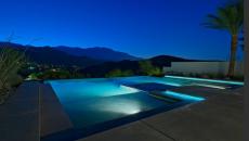 construire sa piscine de nuit avec vue