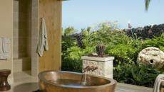 Baignoire cuivrée pour un design rustique et luxueux baignoire cuivre luxe salle de bain