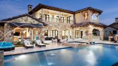 propriété de standing grande piscine luxe outdoor