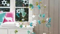 sapin de Noël boules de décoration brillantes