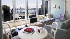 Suite sous le toit avec vue sur l'eau LX hôtel