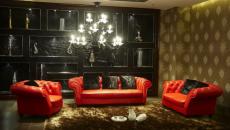 déco salon en rouge et noir