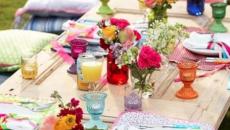 pique nique herbe table amis
