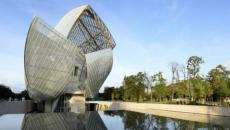 fondation louis vuitton vue extérieur parc