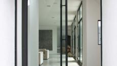 porte d'entrée maison d'architecte en verre