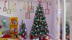 décorer pour noël chambre d'enfant sapin maison