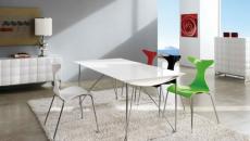 chaises design couleurs différentes